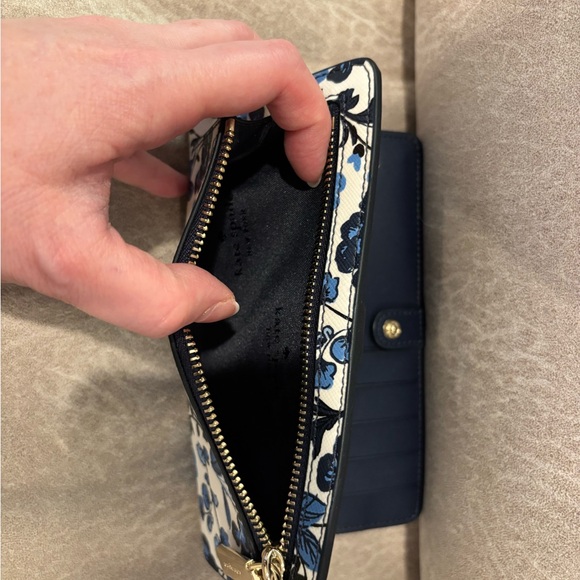 NEW: Kate Spade Blue Floral Wallet and Card Holder - Picture 7 of 7